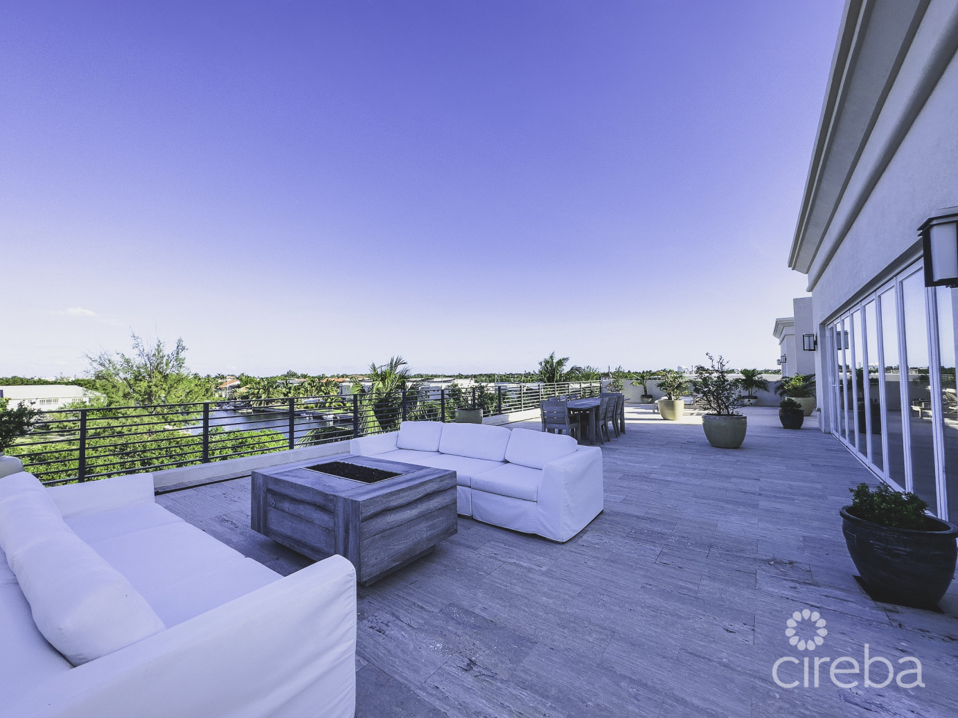 Smb Corridor 4 Bed -the Drake