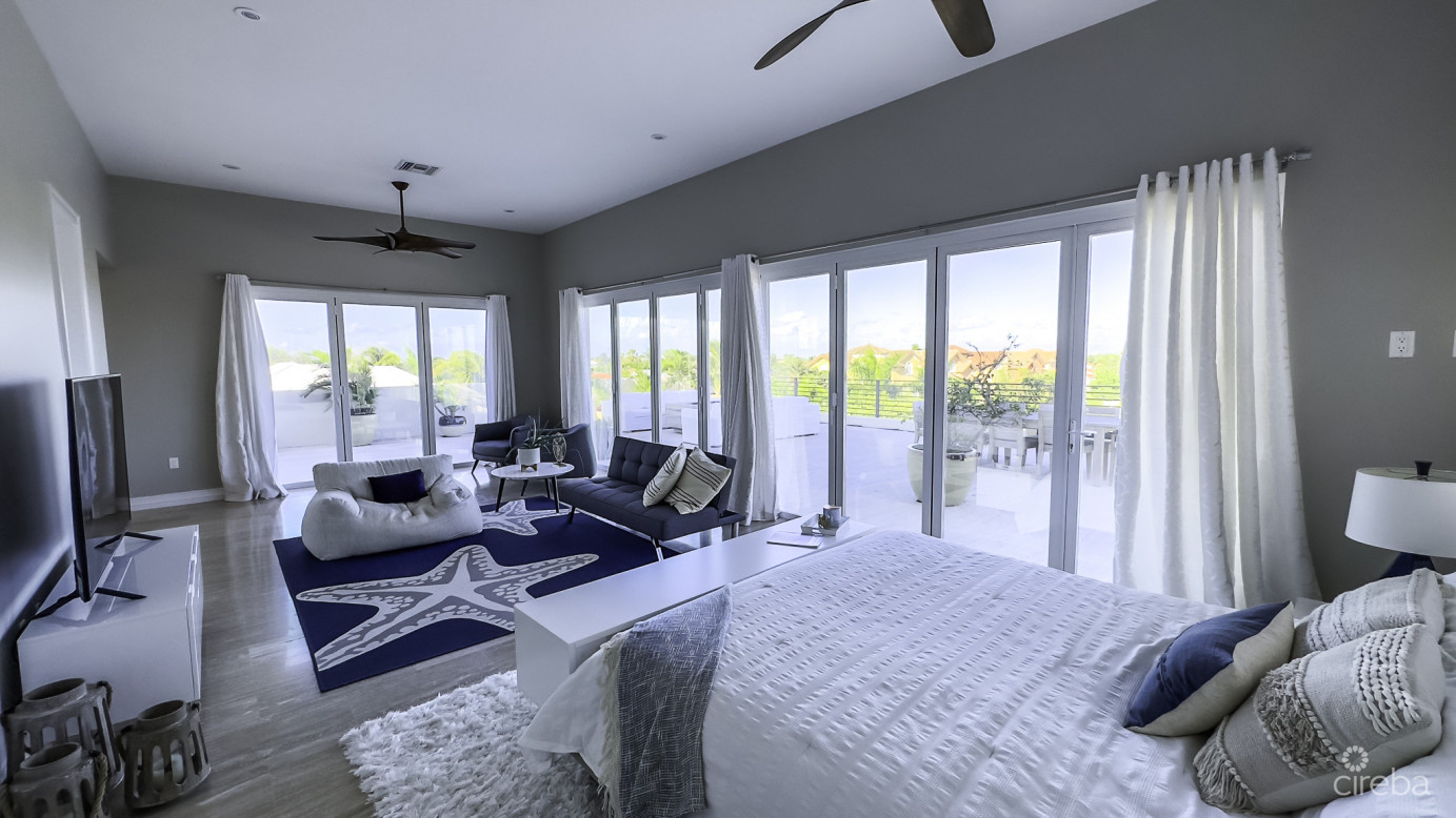 Smb Corridor 4 Bed -the Drake