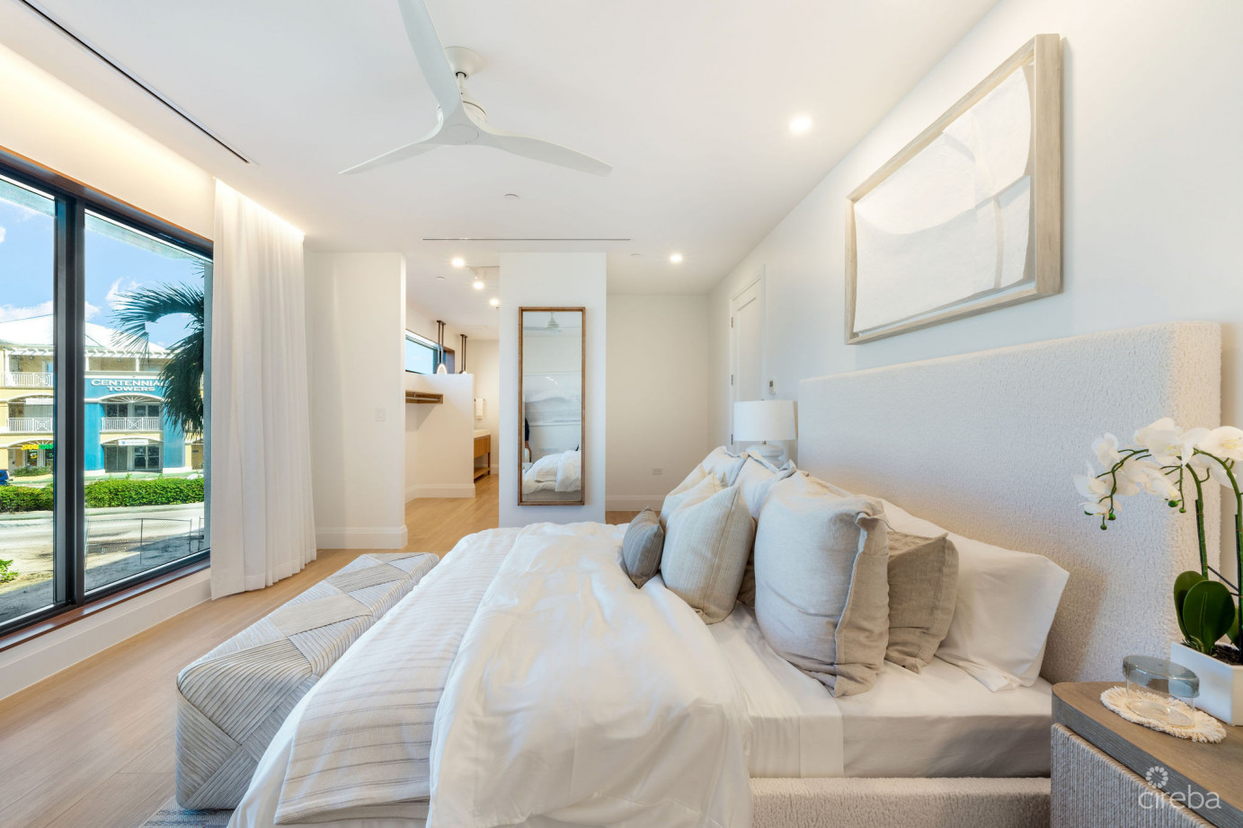 Ocean Front 4 Bed Condo Smb- The Sands