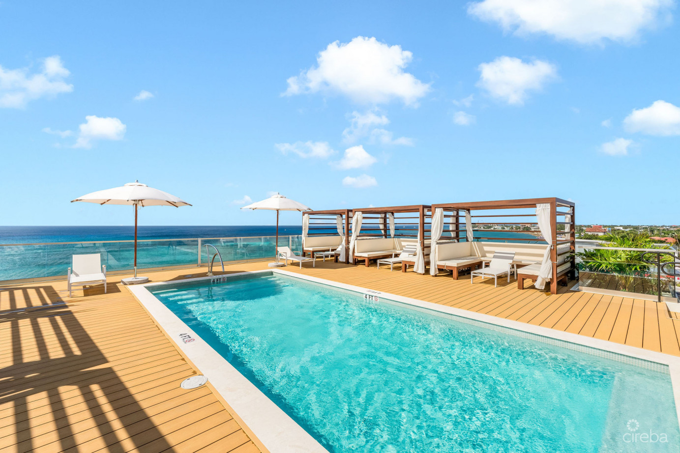 Ocean Front 4 Bed Condo Smb- The Sands