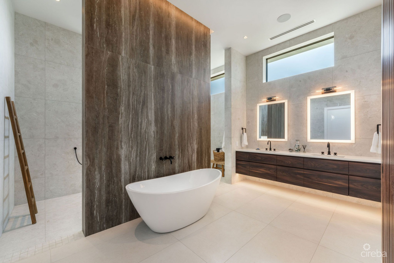 60 Lalique Peninsula Quay  Luxury Waterfront Living In Crystal Harbour