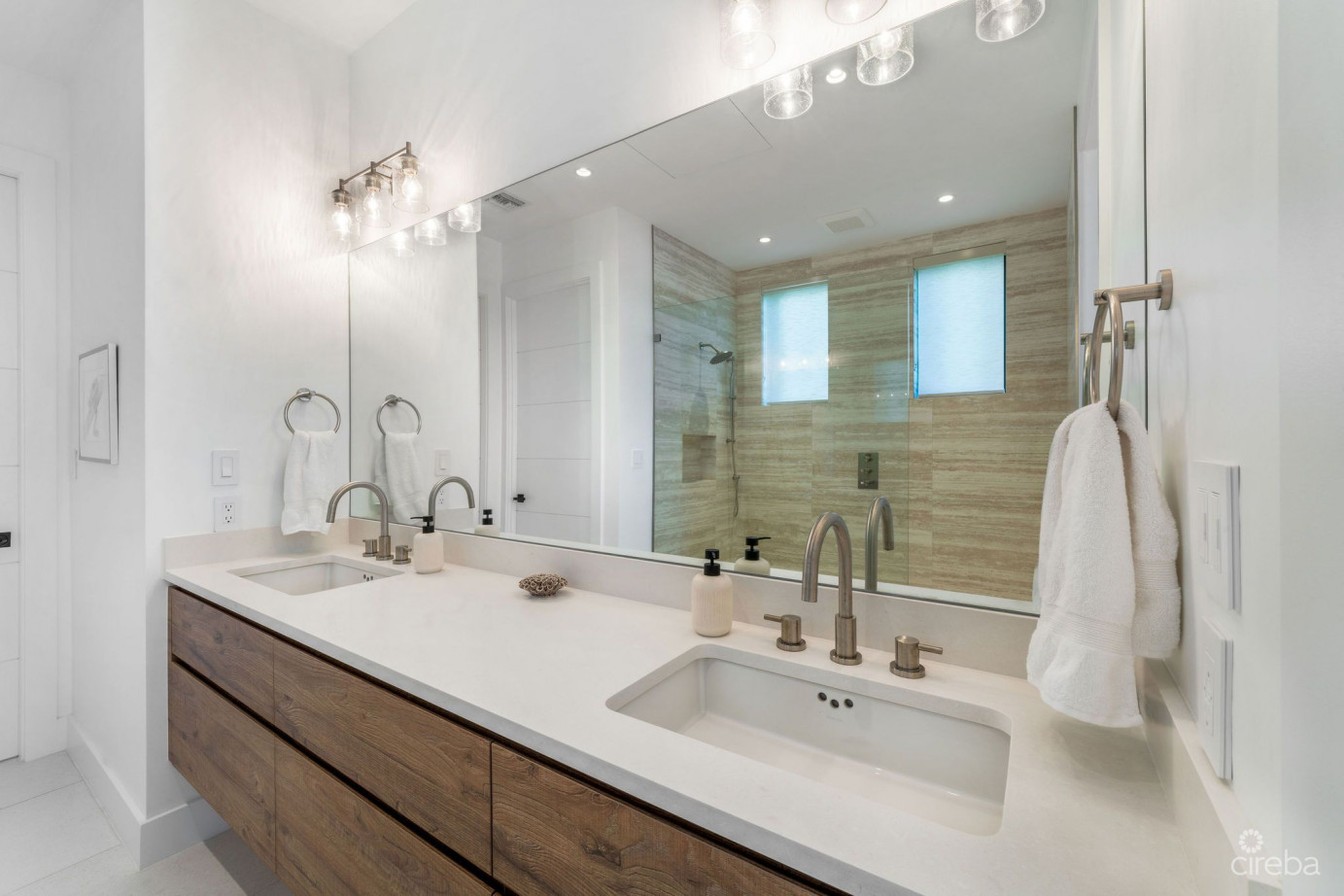 60 Lalique Peninsula Quay  Luxury Waterfront Living In Crystal Harbour