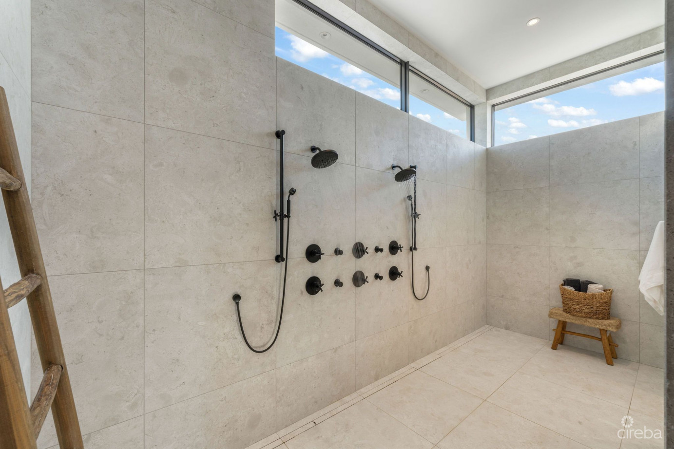 60 Lalique Peninsula Quay  Luxury Waterfront Living In Crystal Harbour