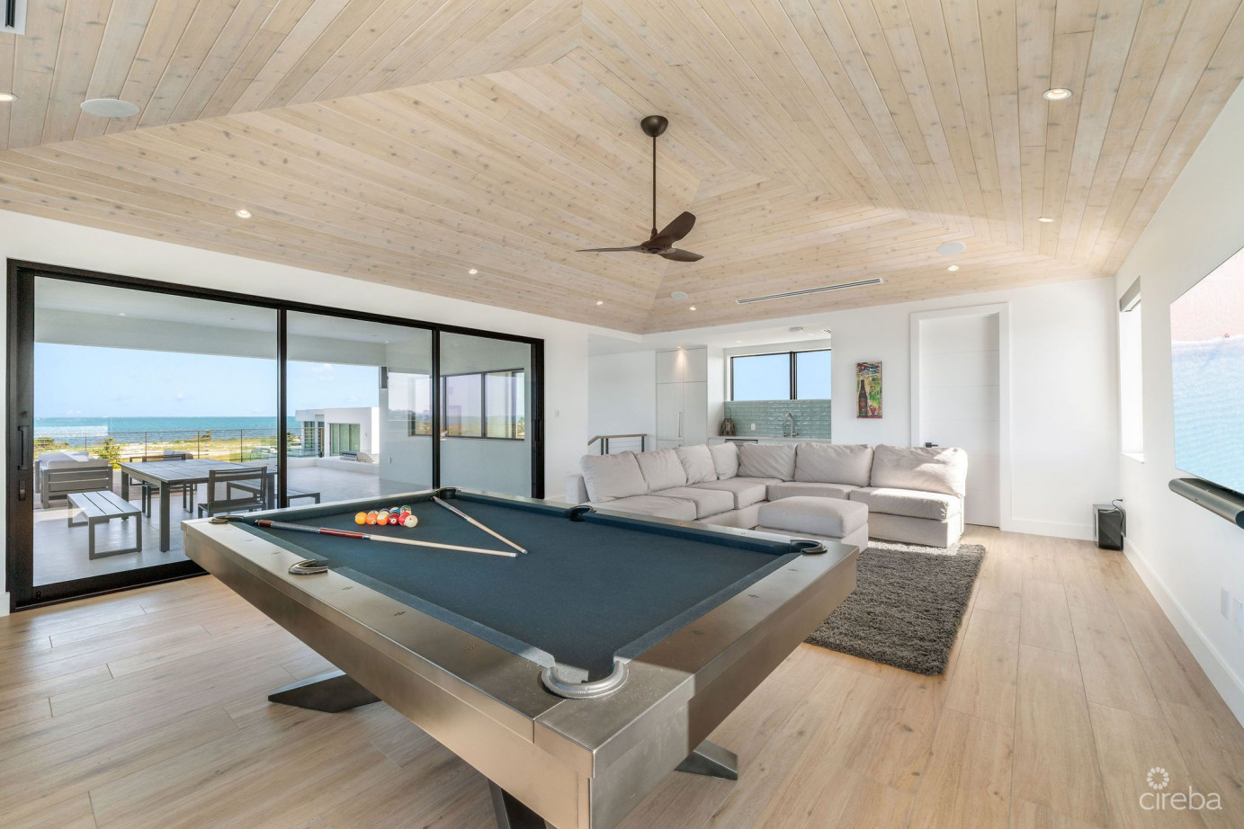 60 Lalique Peninsula Quay  Luxury Waterfront Living In Crystal Harbour