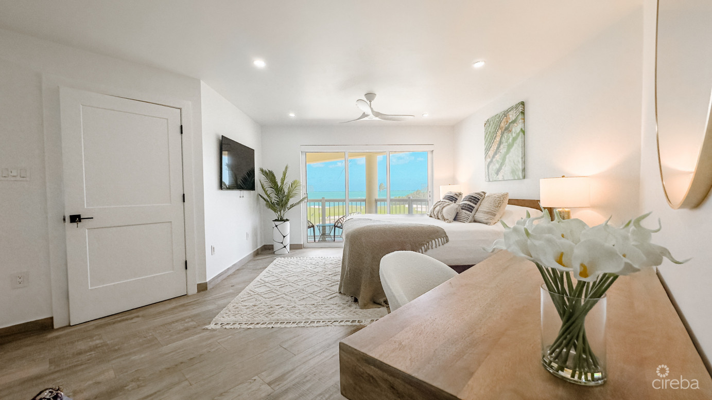 Grand Caymanian Penthouse - Crystal Harbour