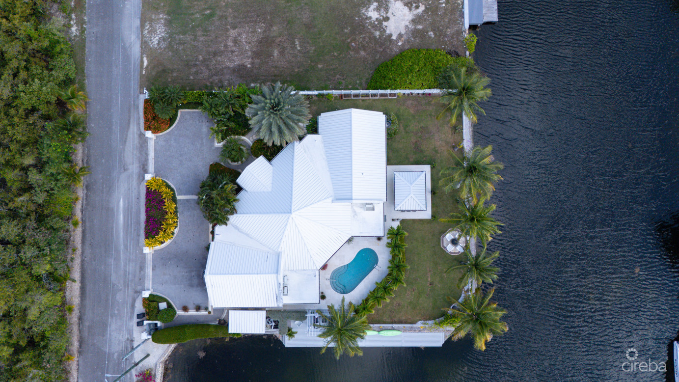 Patricks Island Waterfront Home On Corner Lot