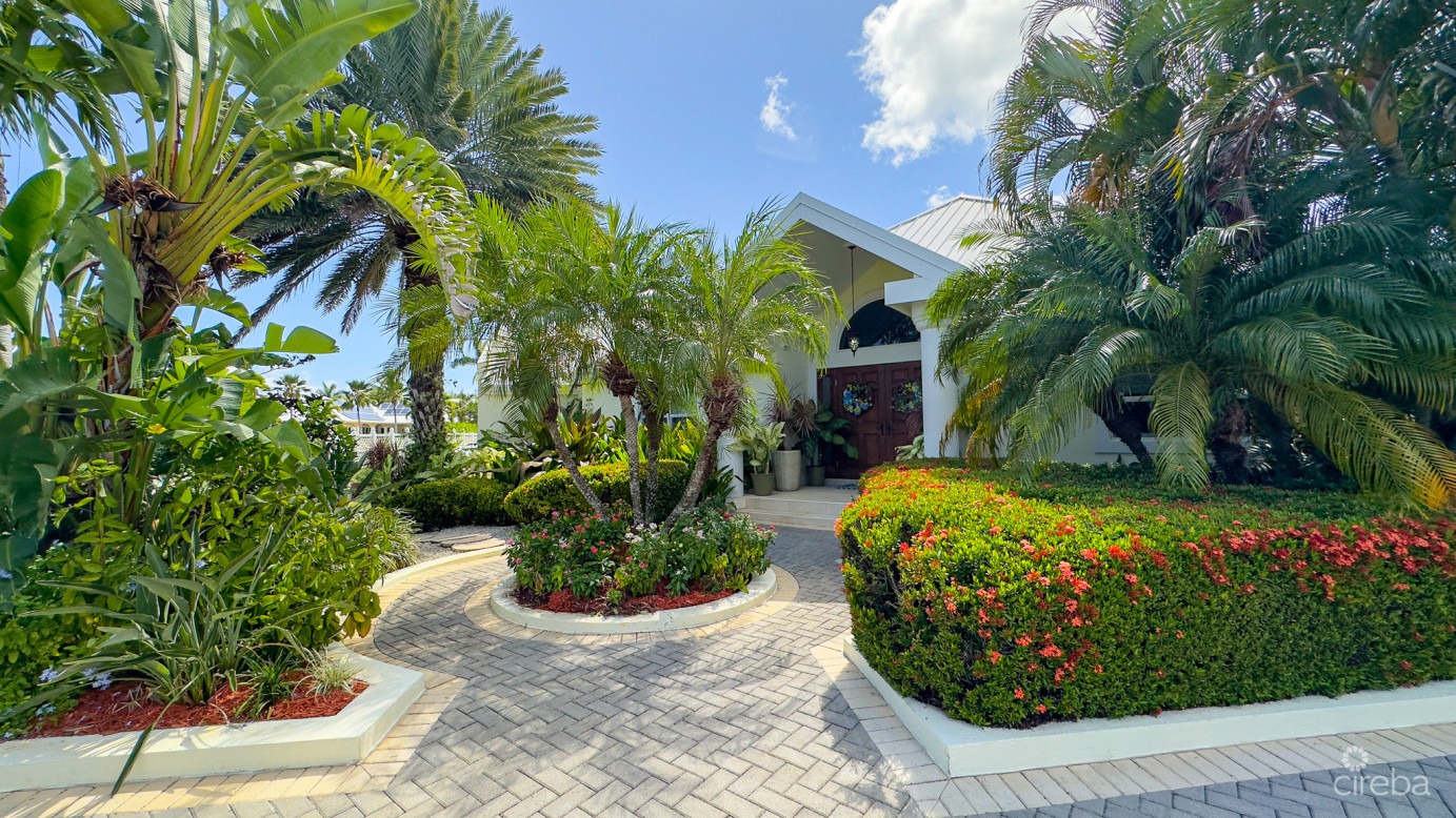 Patricks Island Waterfront Home On Corner Lot