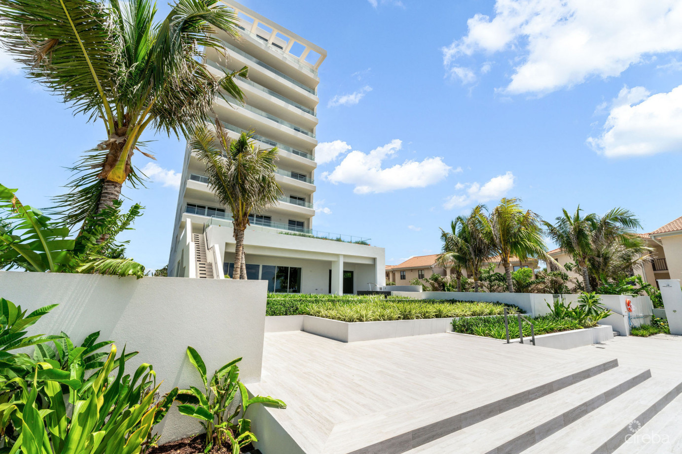 Aqua 1 - Luxury Condo On Seven Mile Beach