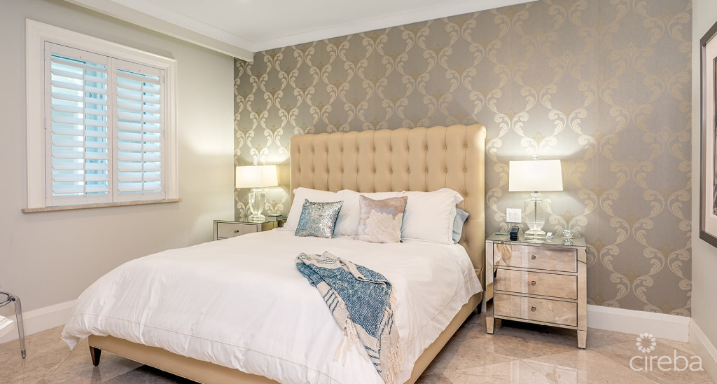 Watercolours - High Floor Location