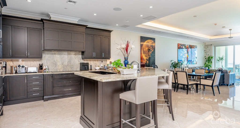 Watercolours - High Floor Location