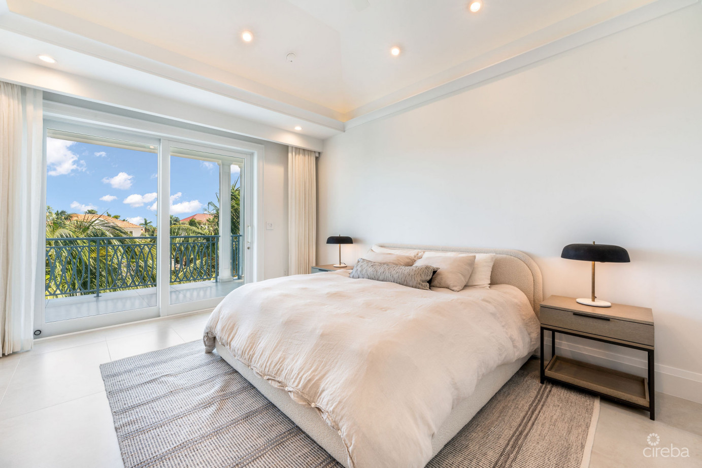 Stone Island Residence 402