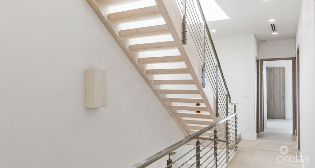 Indigo Bay - Incredible Seafront Residence