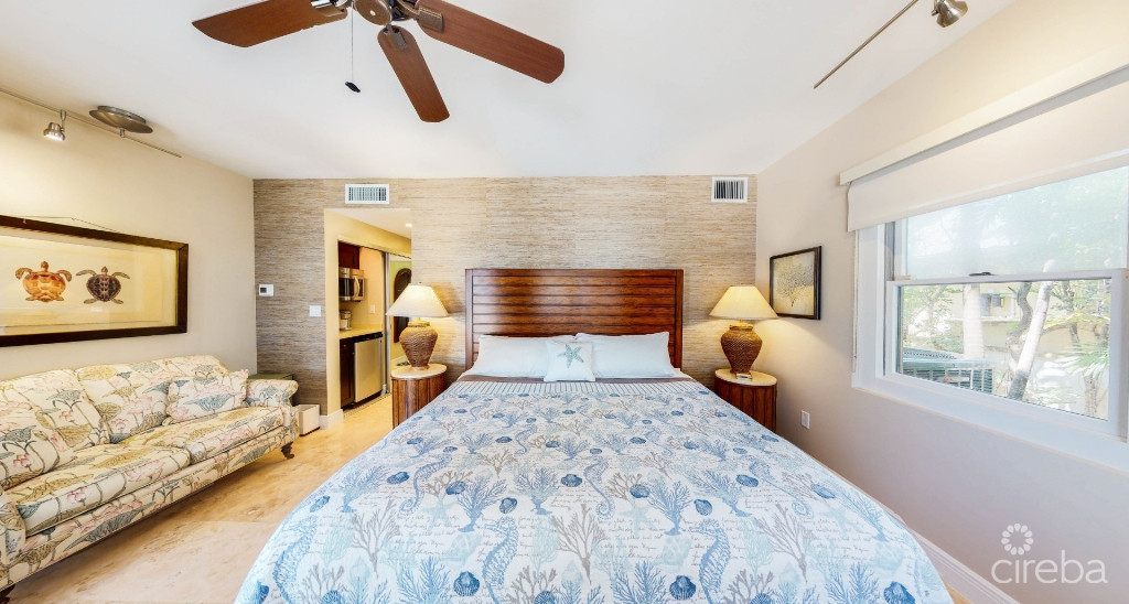 Beachfront Home - Prospect Point