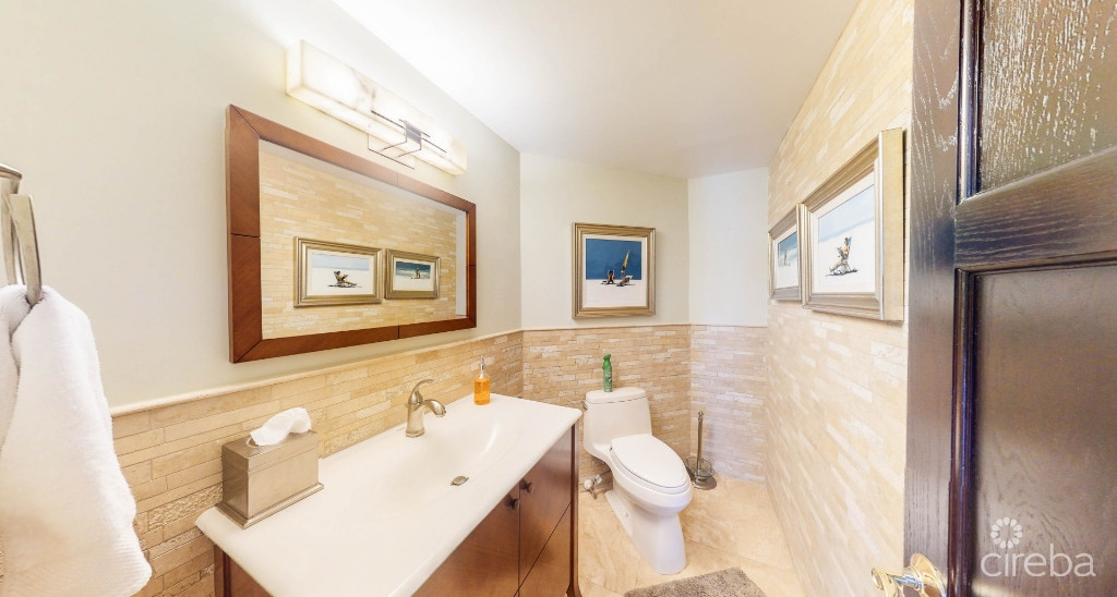 Beachfront Home - Prospect Point