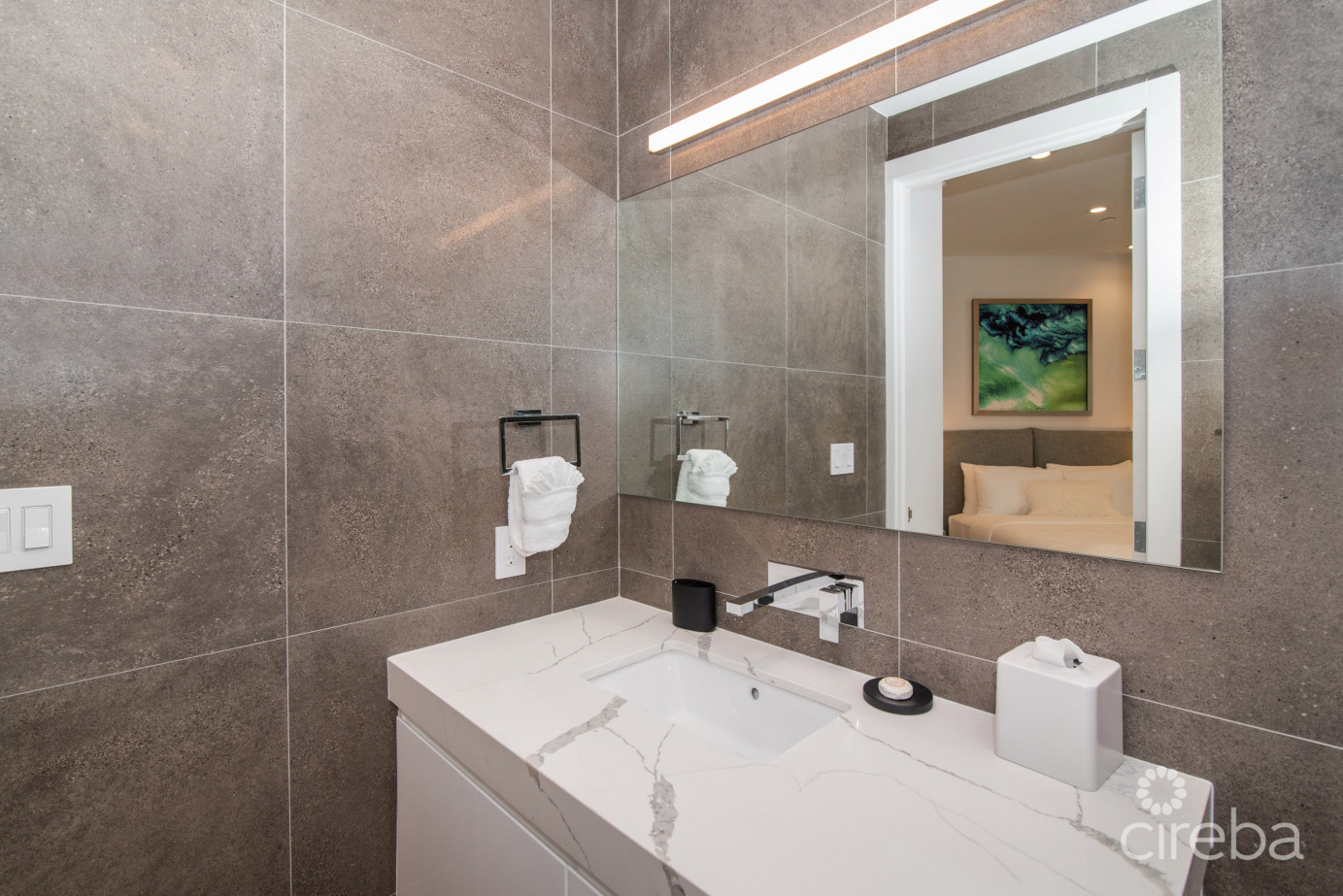 Rum Point Club # 404