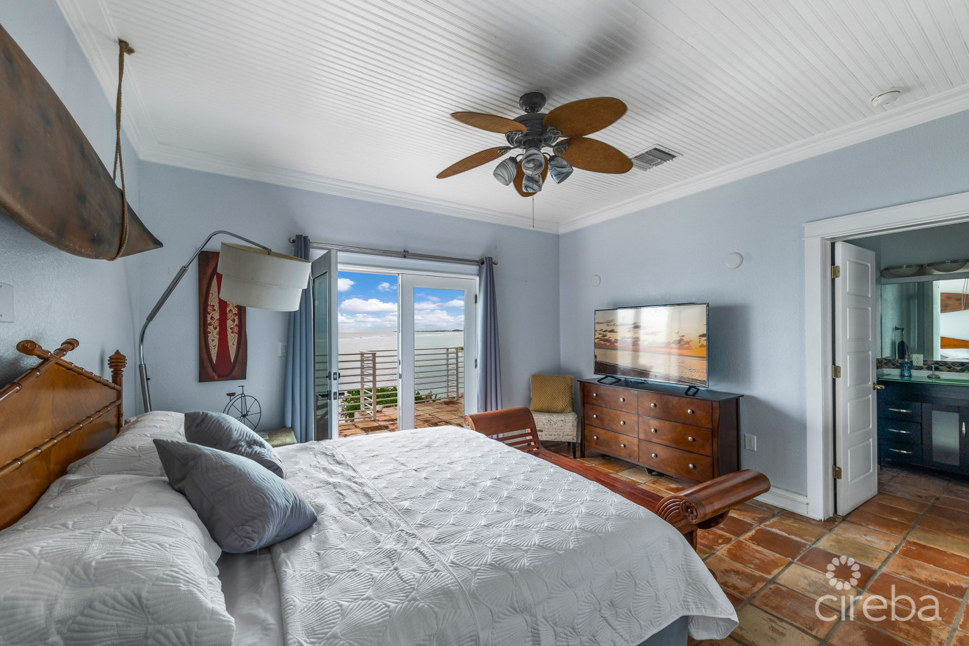 Southern Ayr, Oceanfront Home