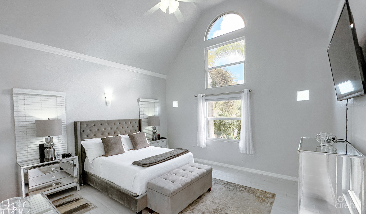 Ocean View Family Home Spotts