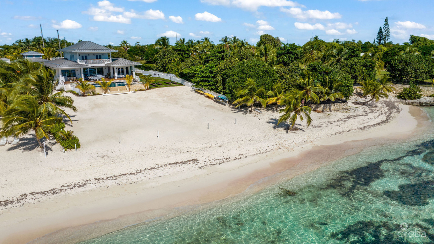 Spotts Beach Cottage