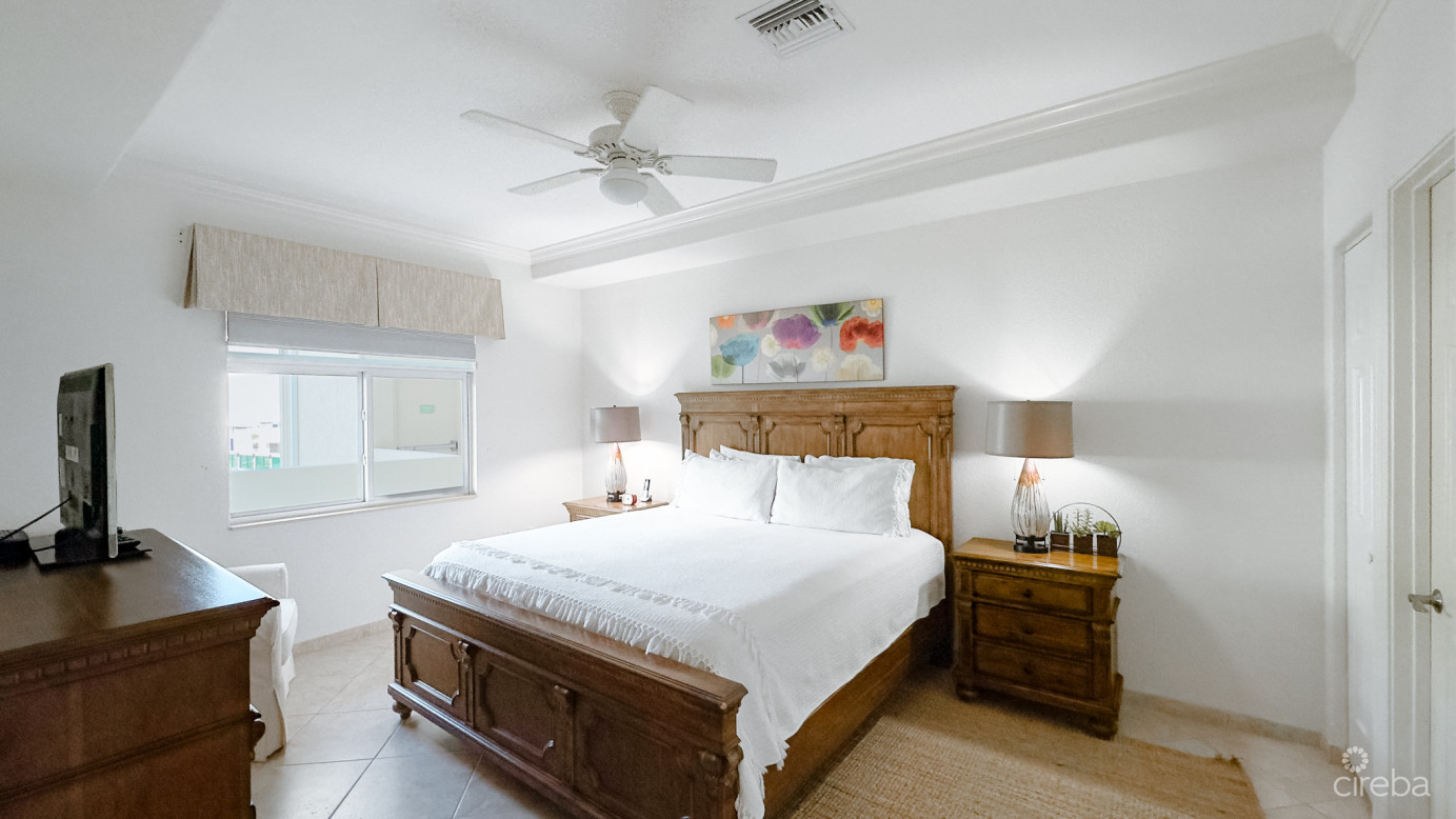 South Bay Beach Club