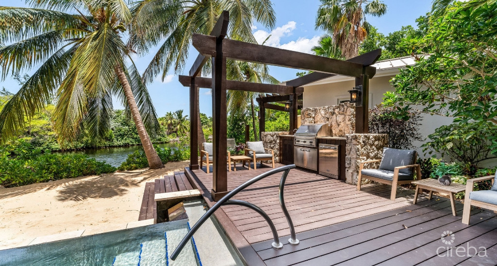 One Love - Deckhouse At The Ritz- Carlton One Love - Deckhouse At The Ritz- Carlton