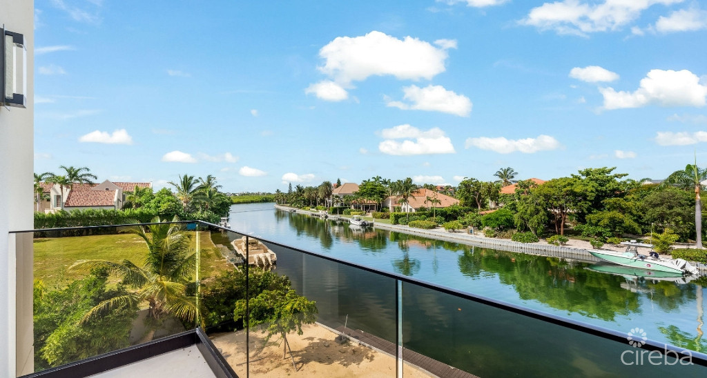 Brand New Vista Del Mar Home