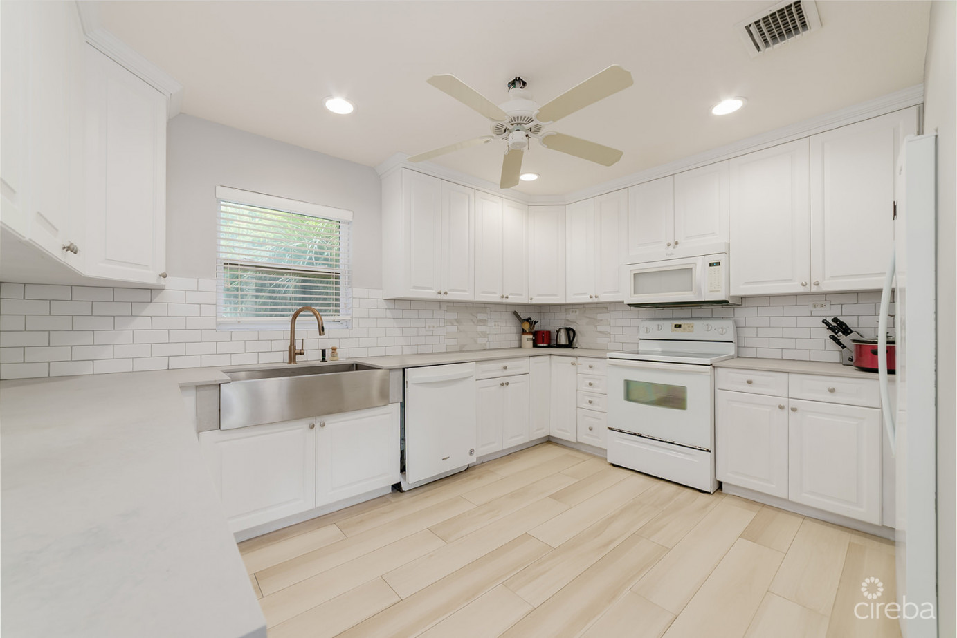 Winterhaven Beachfront 3 Bed