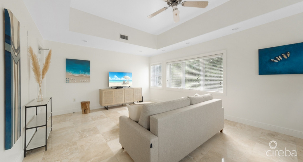 West Bay Road Multi Unit (5 Condo's) Complex In Prime Smb Location Close To Camana Bay