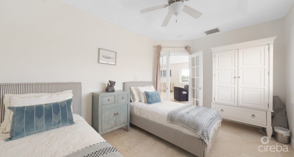 West Bay Road Multi Unit (5 Condo's) Complex In Prime Smb Location Close To Camana Bay