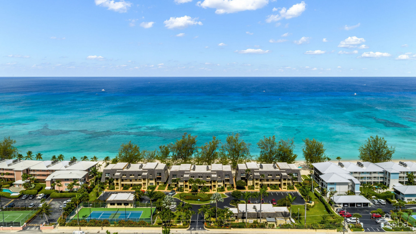 Islands Club #10 - Ground Floor