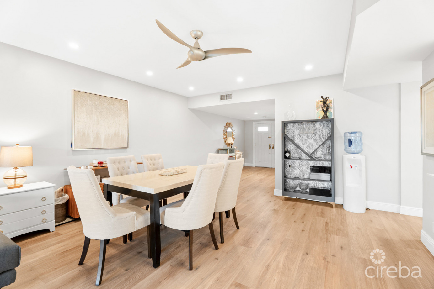 Britannia, Regents Court 613,  With Dock