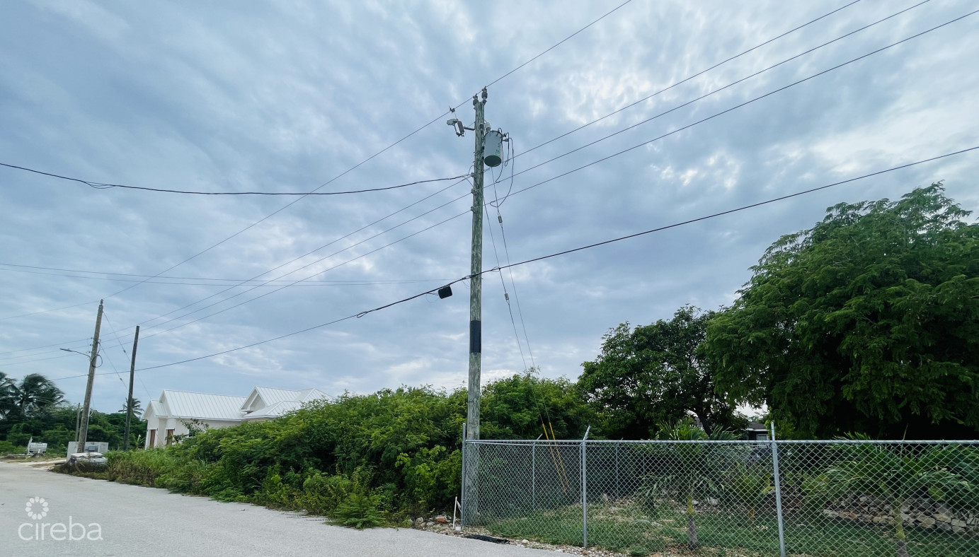 Land  .28 Acres - Northward