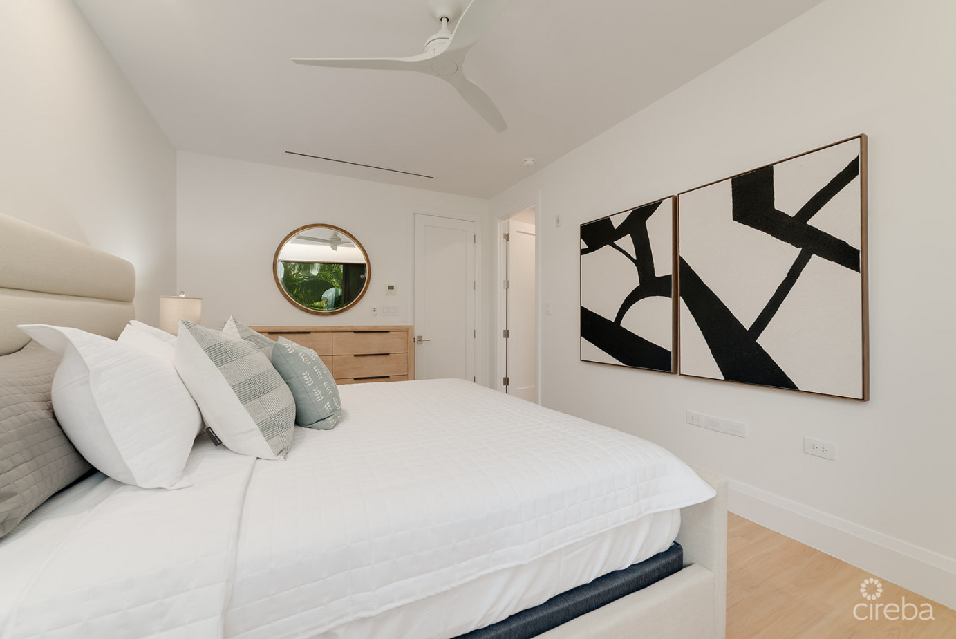 Residence 4 - The Sands