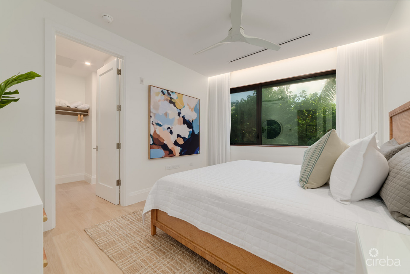 Residence 4 - The Sands