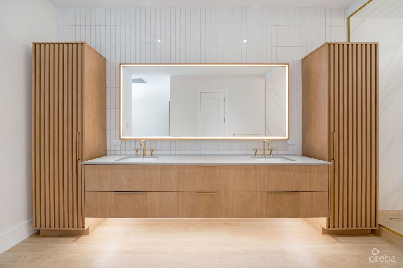 4 Bed Penthouse Seven Mile Beach Mandalay