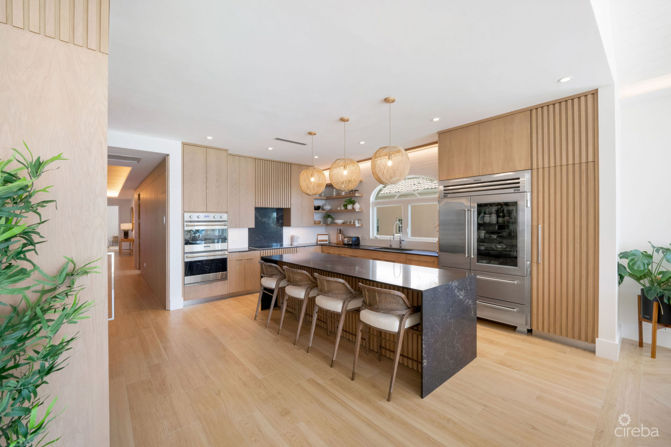 4 Bed Penthouse Seven Mile Beach Mandalay