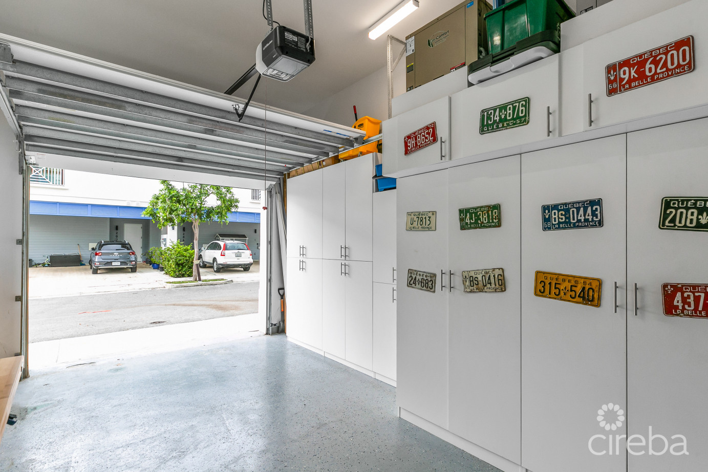 Olea 106, Canal Front 3 Bed Duplex