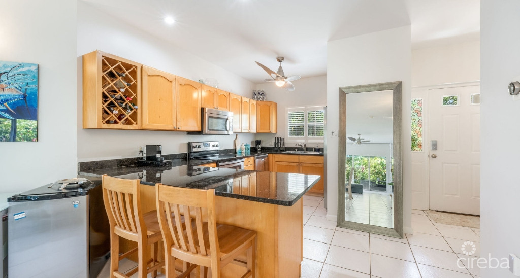105 Coconut Bay  Upgraded End-unit Townhouse In A Quiet, Oceanfront Community