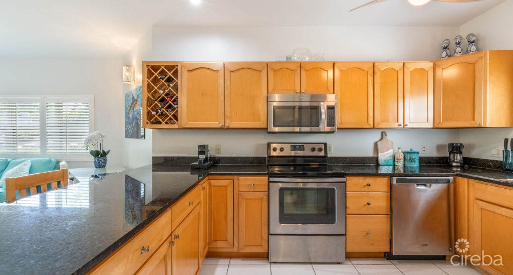 105 Coconut Bay  Upgraded End-unit Townhouse In A Quiet, Oceanfront Community