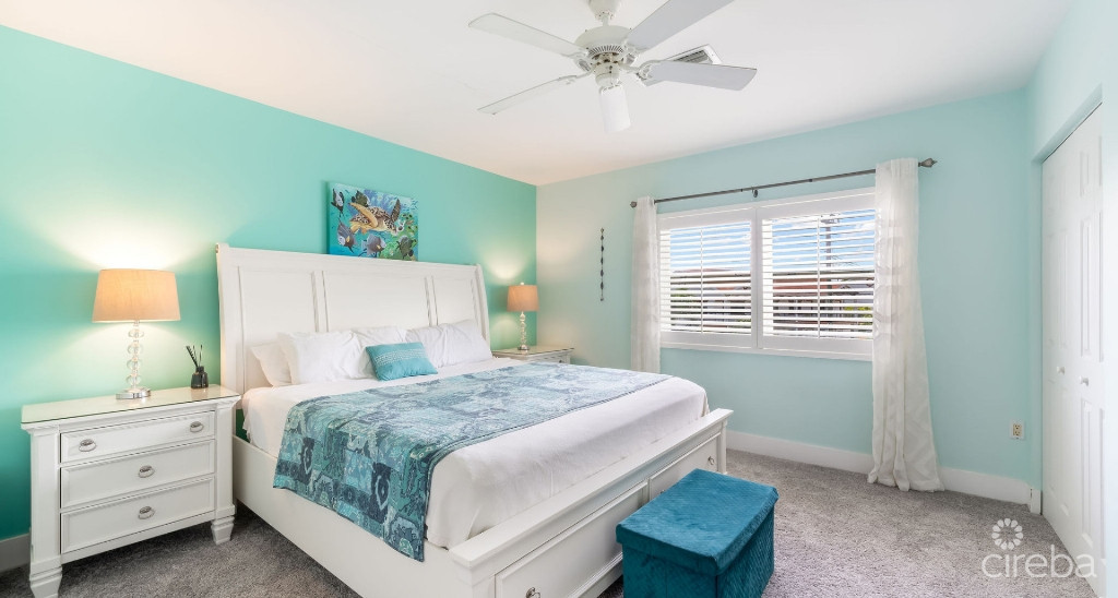 105 Coconut Bay  Upgraded End-unit Townhouse In A Quiet, Oceanfront Community