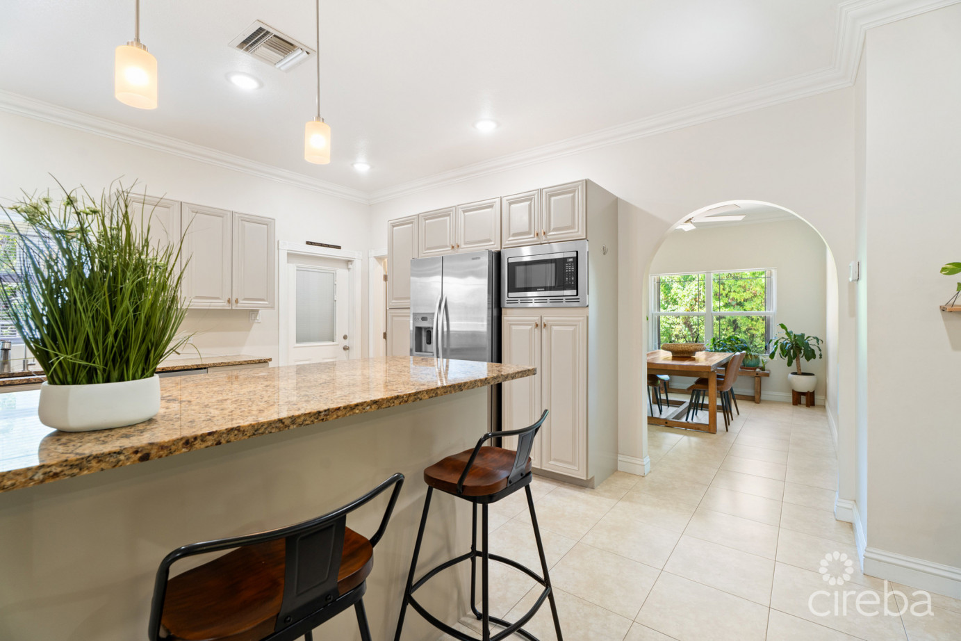 Orchid Heights 32, Midsummer Drive Home