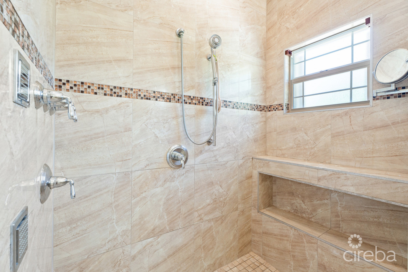 Orchid Heights 32, Midsummer Drive Home