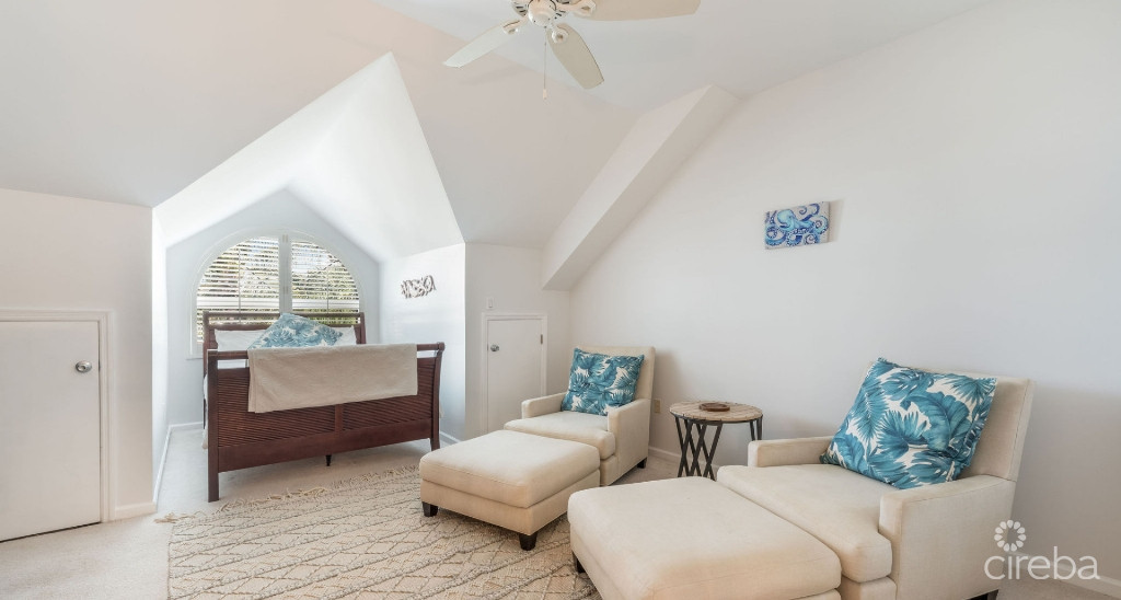 105 Coconut Bay  Upgraded End-unit Townhouse In A Quiet, Oceanfront Community