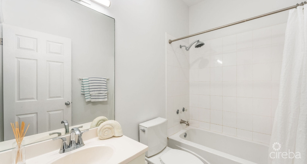 105 Coconut Bay  Upgraded End-unit Townhouse In A Quiet, Oceanfront Community