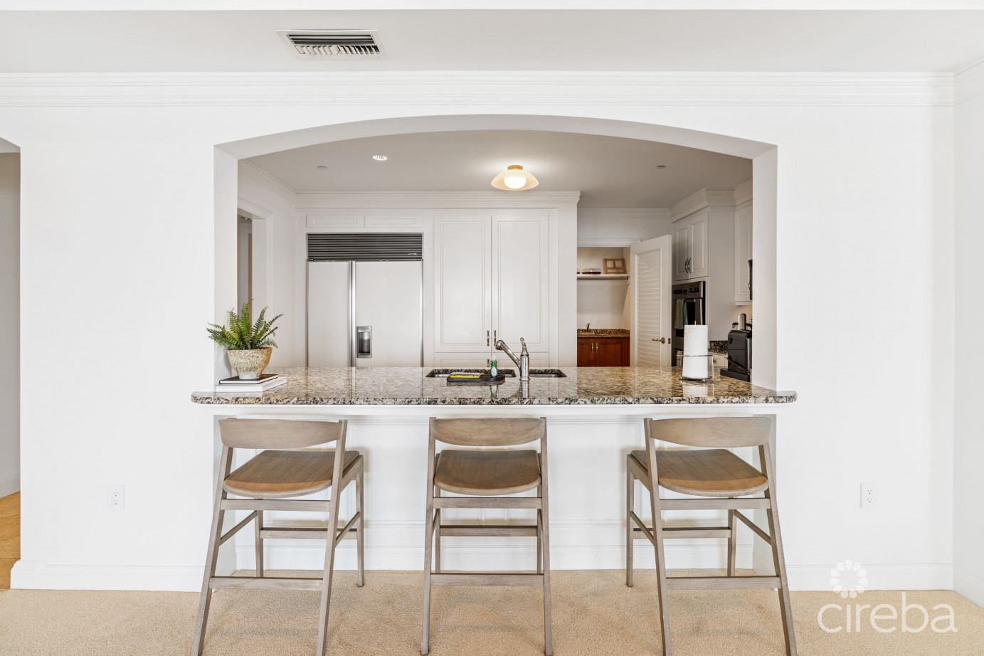 The Ritz Carlton Residence #605