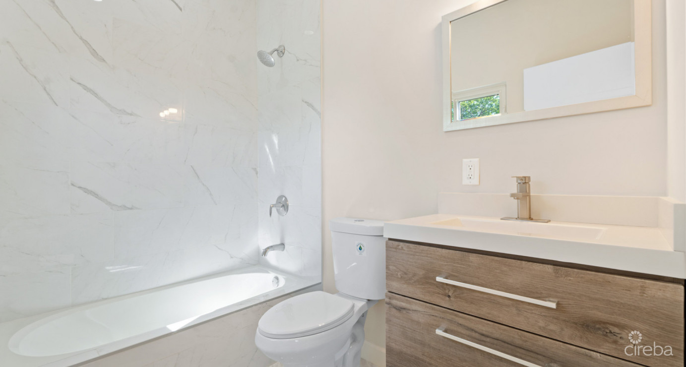 Savannah Newly Constructed Beautiful 3 Bed/3 1/2 Bath Home