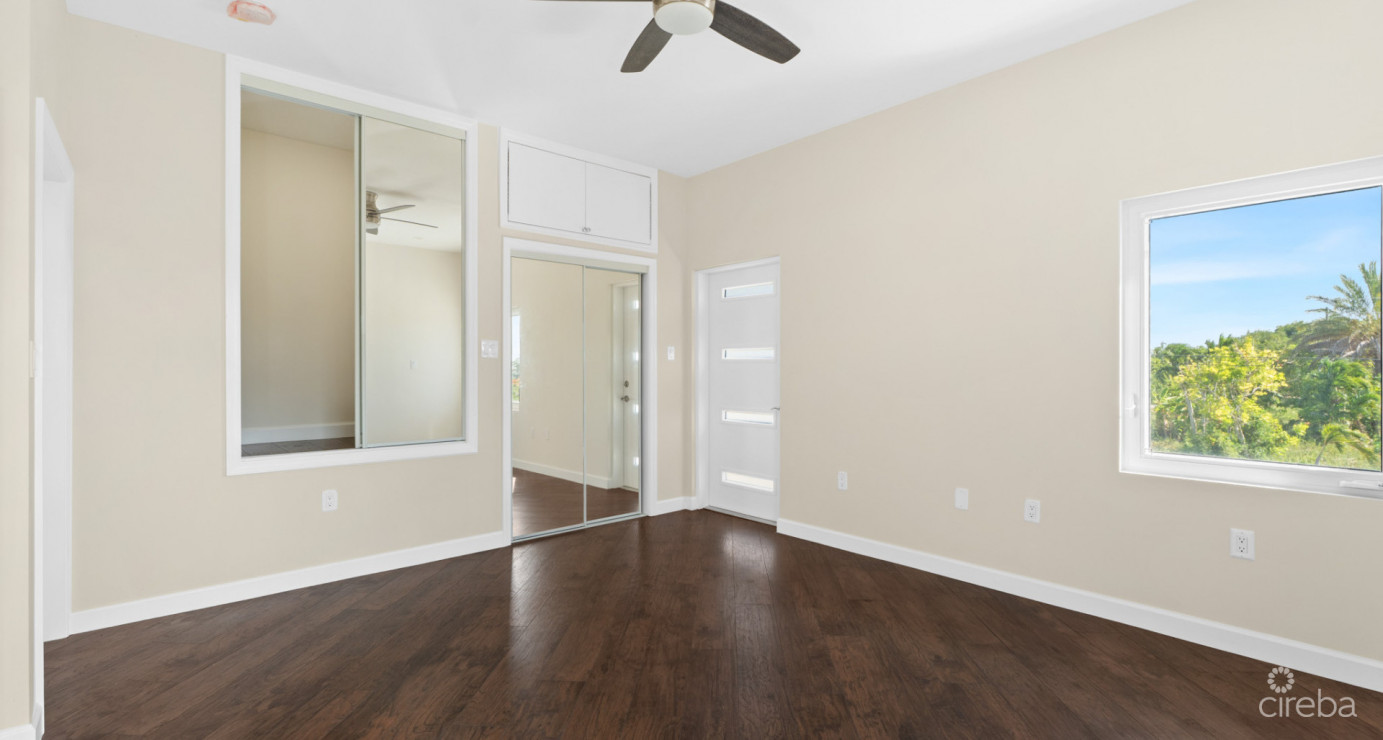 Savannah Newly Constructed Beautiful 3 Bed/3 1/2 Bath Home