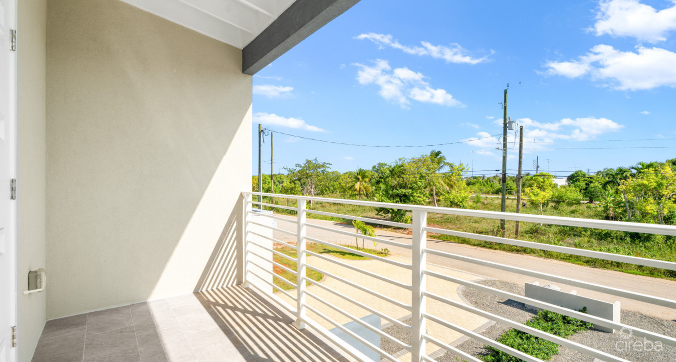 Savannah Newly Constructed Beautiful 3 Bed/3 1/2 Bath Home