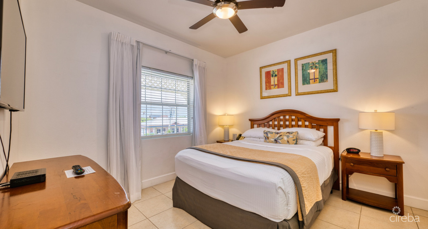 Top Floor Beachfront Castaway Coves