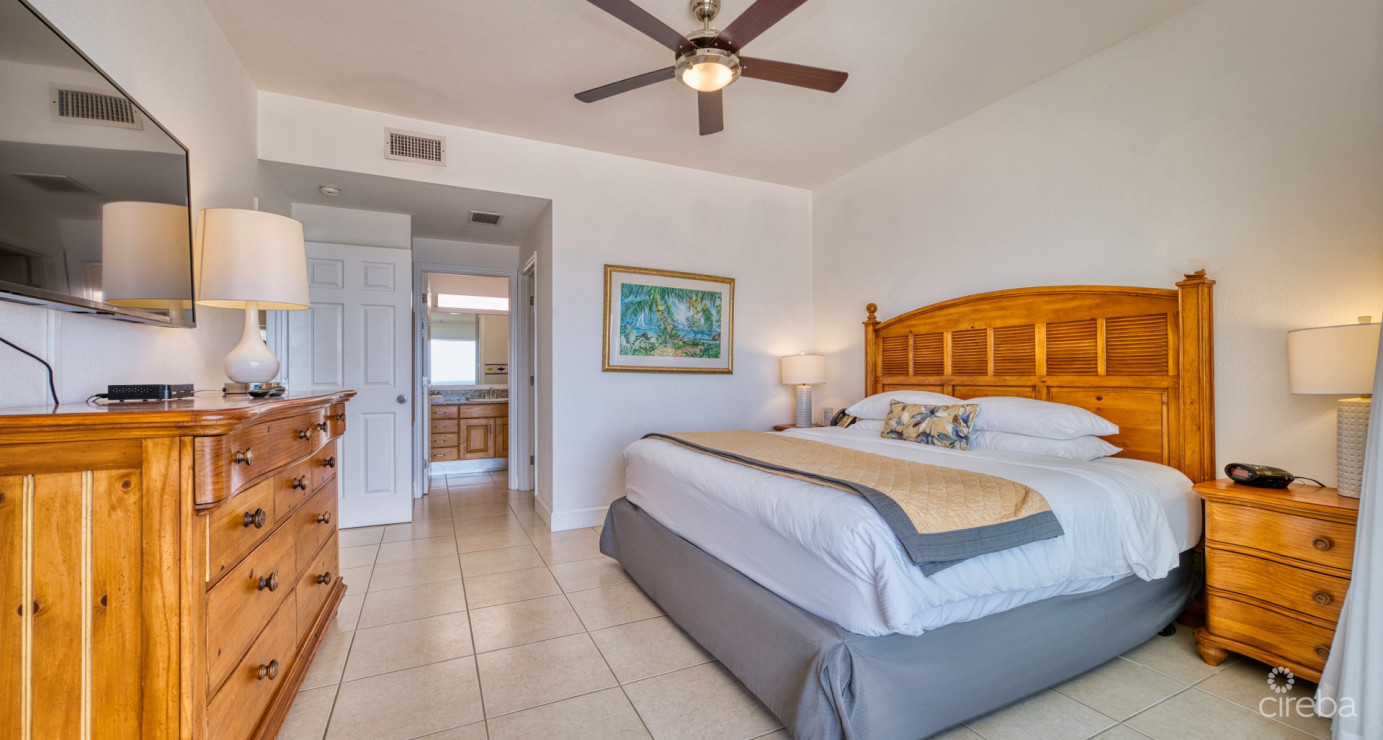 Top Floor Beachfront Castaway Coves