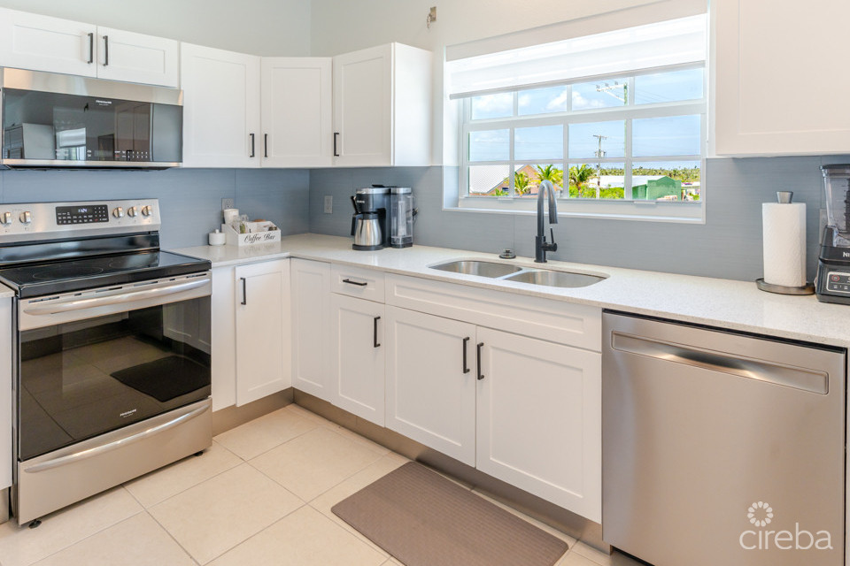 Castaway Cove Luxury Unit